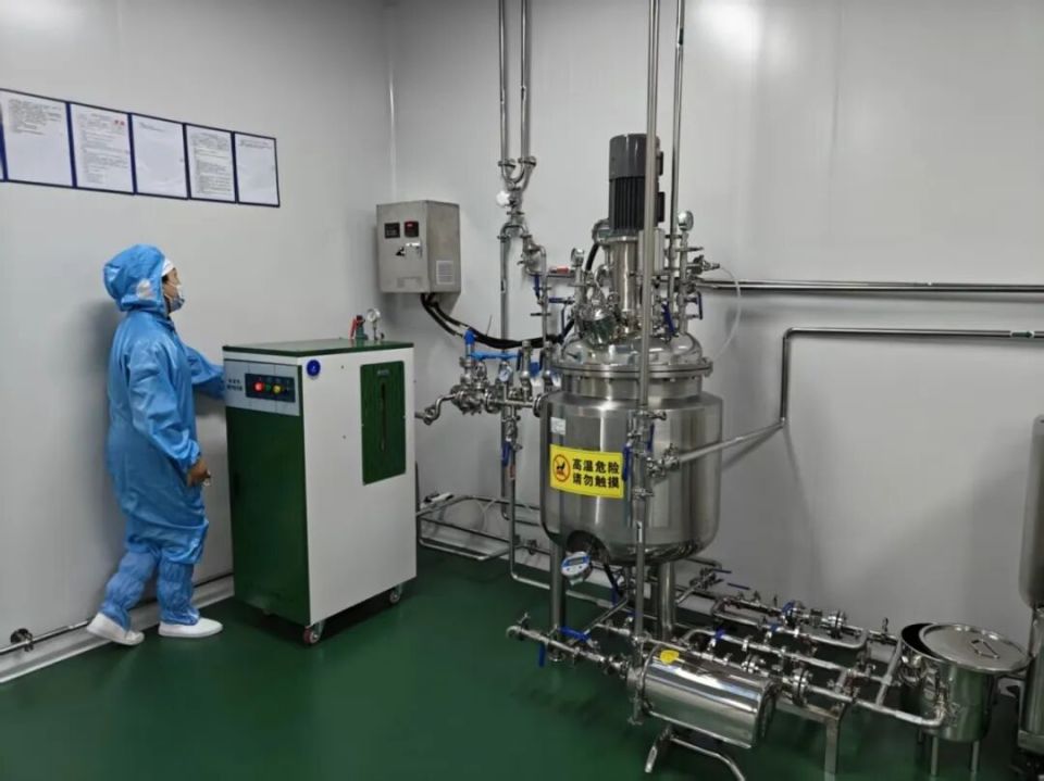 萍乡首家保健食品生产企业正式投产